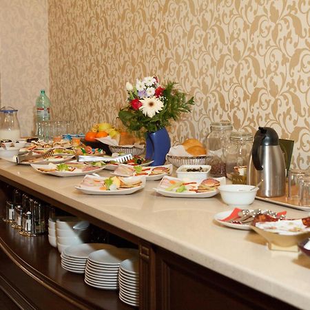 Hotel Hermes Alba Iulia Eksteriør billede