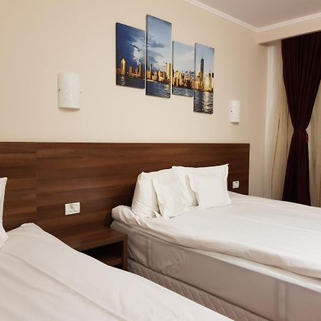 Hotel Hermes Alba Iulia Eksteriør billede