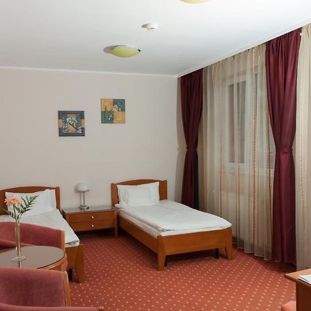 Hotel Hermes Alba Iulia Eksteriør billede