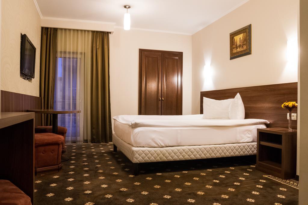 Hotel Hermes Alba Iulia Eksteriør billede