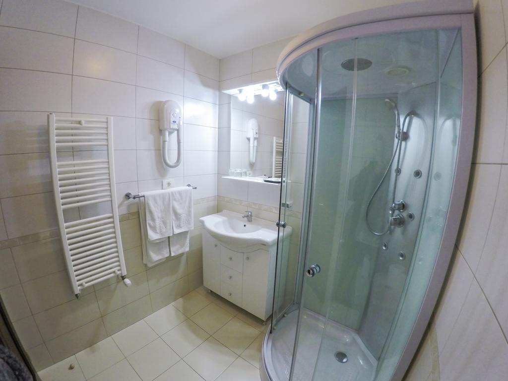 Hotel Hermes Alba Iulia Eksteriør billede
