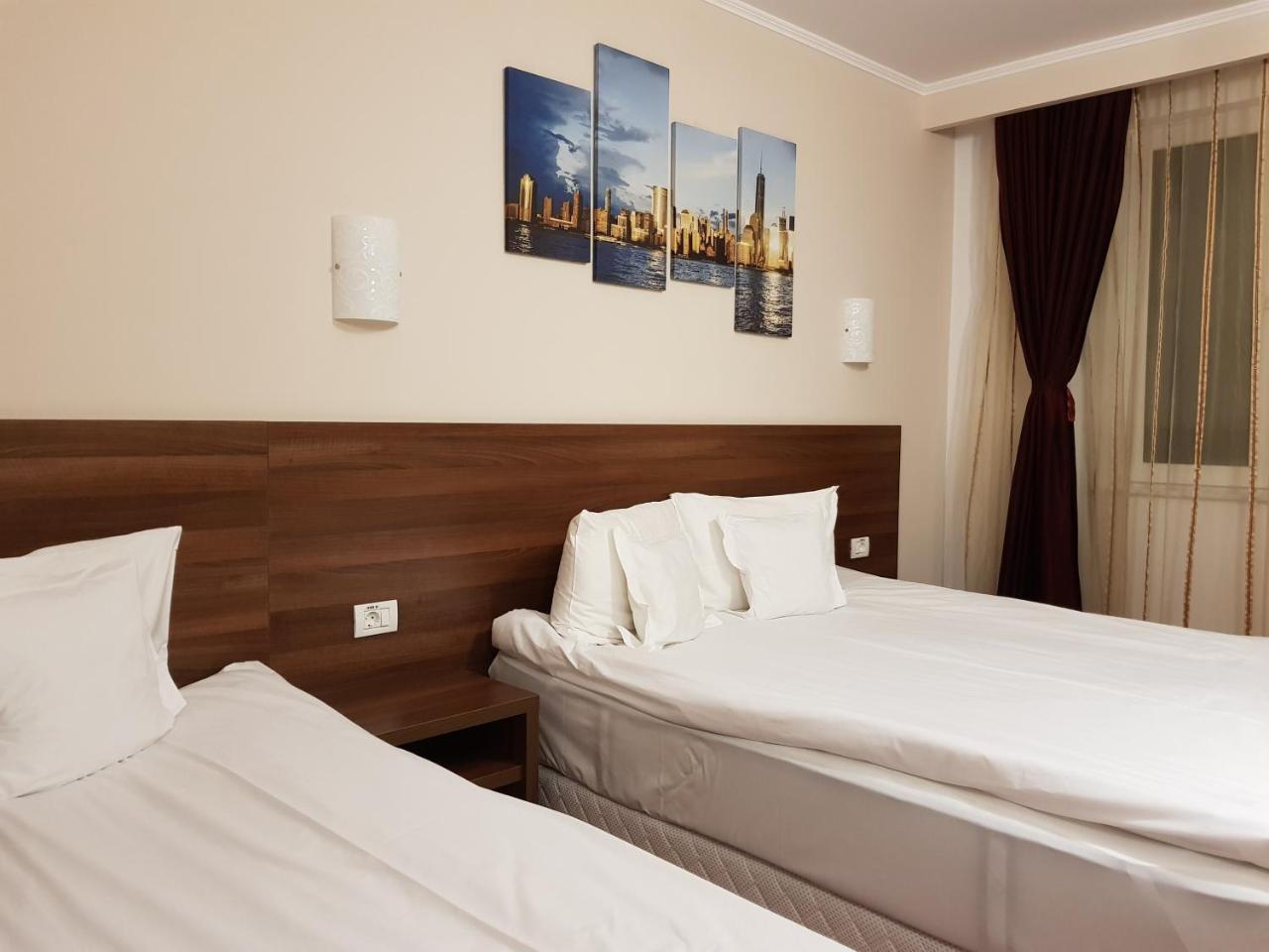 Hotel Hermes Alba Iulia Eksteriør billede